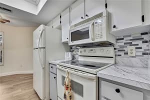 6365 NATURE PRESERVE LANE, SPRING HILL, FL 34606 - MLS#MFRTB8468143