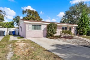 6403 ROLLING GREEN PLACE, TAMPA, FL 33634 - MLS#MFRTB8468166