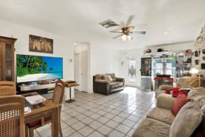 6403 ROLLING GREEN PLACE, TAMPA, FL 33634 - MLS#MFRTB8468166