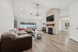 15007 REDCLIFF DRIVE, TAMPA, FL 33625 - MLS#MFRTB8468197