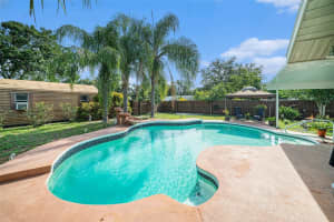 1813 NOVA DRIVE, VALRICO, FL 33596 - MLS#MFRTB8468217