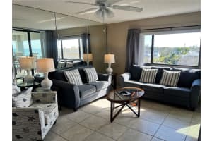 1001 POINT OF ROCKS ROAD, SARASOTA, FL 34242 - MLS#MFRTB8468298