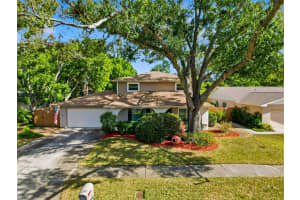 7923 SINGING COURT PLACE, TAMPA, FL 33615 - MLS#MFRTB8468401