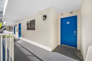 18450 GULF BOULEVARD, INDIAN SHORES, FL 33785 - MLS#MFRTB8468455