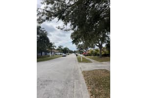 6899 NICOLE LANE, LARGO, FL 33771 - MLS#MFRTB8468463