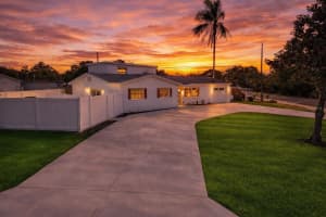 651 20TH STREET, LARGO, FL 33770 - MLS#MFRTB8468467