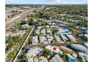 4330 86TH LANE, ST PETERSBURG, FL 33709 - MLS#MFRTB8468484