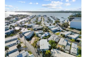 4330 86TH LANE, ST PETERSBURG, FL 33709 - MLS#MFRTB8468484