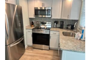 6154 MIDNIGHT PASS ROAD, SARASOTA, FL 34242 - MLS#MFRTB8468516