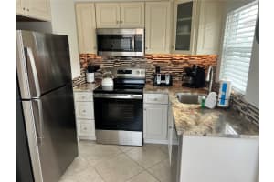 6154 MIDNIGHT PASS ROAD, SARASOTA, FL 34242 - MLS#MFRTB8468535