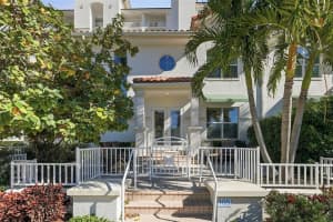 1325 Snell Isle Blvd Ne #105, ST PETERSBURG