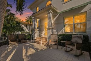 1325 SNELL ISLE BOULEVARD, ST PETERSBURG, FL 33704 - MLS#MFRTB8468602