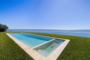 218 Colony Point Rd S, ST PETERSBURG