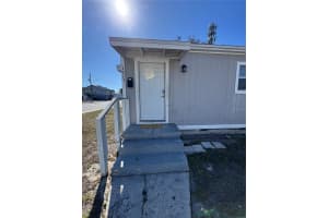 3927 6TH STREET, ST PETERSBURG, FL 33705 - MLS#MFRTB8468623