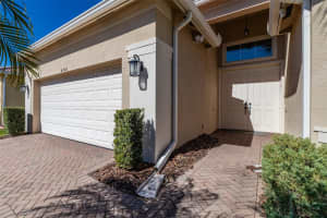 4966 SAPPHIRE SOUND DRIVE, WIMAUMA, FL 33598 Sold 03/01/26