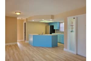 1985 COVE DRIVE, LARGO, FL 33774 - MLS#MFRTB8468722