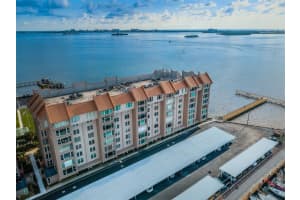 634 EDGEWATER DRIVE, DUNEDIN, FL 34698 - MLS#MFRTB8468741