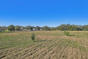 00 CR-542, LAKELAND, FL 33801 - MLS#MFRTB8468769