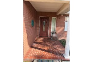 MLS# MFRTB8468774, Valrico, Florida 33596