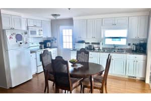 2000 BAY DRIVE, LARGO, FL 33771 - MLS#MFRTB8468785