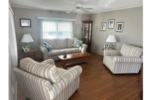 2000 BAY DRIVE, LARGO, FL 33771 - MLS#MFRTB8468785