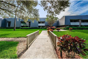 36750 US HIGHWAY 19 N #5-104, PALM HARBOR, FL 34683 - MLS#MFRTB8468832