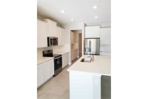 2518 WARREN ACRES BOULEVARD, WESLEY CHAPEL, FL 33543 - MLS#MFRTB8468835