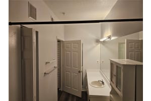 5620 PINNACLE HEIGHTS CIRCLE, TAMPA, FL 33624 - MLS#MFRTB8468845