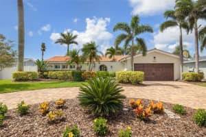 1424 47TH AVENUE, ST PETERSBURG, FL 33703 - MLS#MFRTB8468911