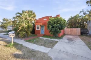 739 27TH AVENUE, BRADENTON, FL 34205 - MLS#MFRTB8469034