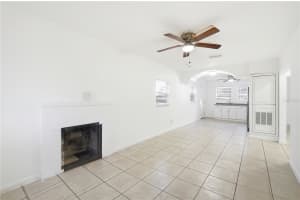 739 27TH AVENUE, BRADENTON, FL 34205 - MLS#MFRTB8469034