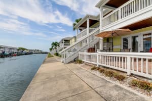 5092 BEACH DRIVE, ST PETERSBURG, FL 33705 - MLS#MFRTB8469082
