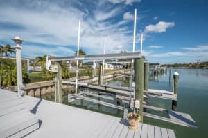 309 BUTTONWOOD LANE, LARGO, FL 33770 - MLS#MFRTB8469088