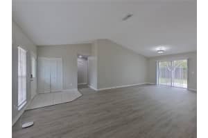 MLS# MFRTB8469248, Kissimmee, Florida 34743