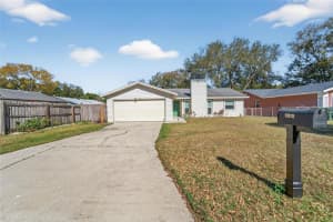 1938 Cinnamon Dr, LAKELAND