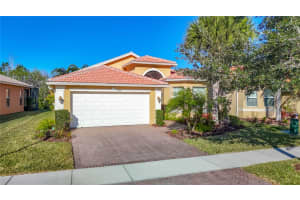 16121 Cape Coral Dr, WIMAUMA