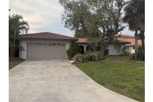 2075 Kansas Ave Ne, ST PETERSBURG 2075 Kansas Ave Ne, ST PETERSBURG