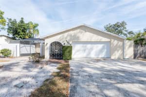 6809 TWELVE OAKS BOULEVARD, TAMPA, FL 33634 - MLS#MFRTB8469377