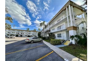 2431 Canadian Way #37, CLEARWATER