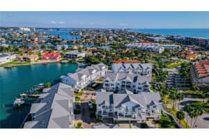 106 YACHT CLUB CIRCLE, NORTH REDINGTON BEACH, FL 33708 - MLS#MFRTB8469469