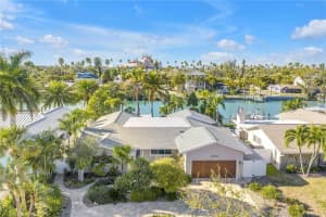 2890 ALTON DRIVE, ST PETE BEACH, FL 33706 - MLS#MFRTB8469534