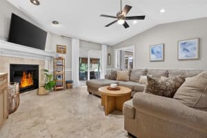 4945 CANTERBURY DRIVE, LAND O LAKES, FL 34639 - MLS#MFRTB8469547