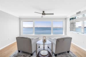 6020 SHORE BOULEVARD, GULFPORT, FL 33707 - MLS#MFRTB8469595