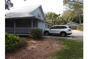 8308 BEASLEY ROAD, TAMPA, FL 33615 - MLS#MFRTB8469684