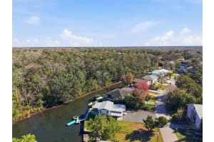 7266 Tropical Dr, WEEKI WACHEE