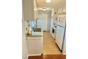 2000 BAY DRIVE, LARGO, FL 33771 - MLS#MFRTB8469739