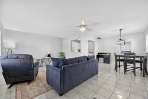 301 ANDOVER PLACE, SUN CITY CENTER, FL 33573 - MLS#MFRTB8469773