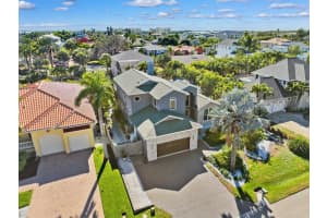648 SANTA MARIA DRIVE, TIERRA VERDE, FL 33715 - MLS#MFRTB8469798