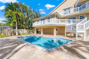 1902 ARROWHEAD DRIVE, ST PETERSBURG, FL 33703 - MLS#MFRTB8469860