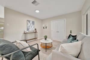 2003 HANNA AVENUE, TAMPA, FL 33610 - MLS#MFRTB8469956